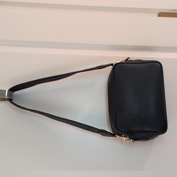 Angela Roi Grace Crossbody (Signet) - Picture 4 of 16